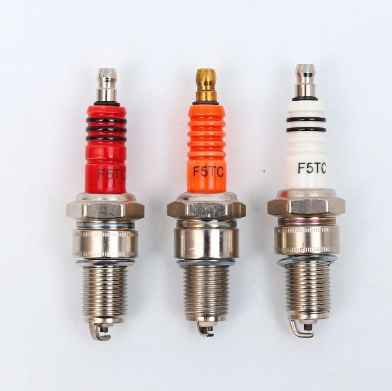 Super Quality Engine Spare Parts Iridium Spark Plug for Motorcycle