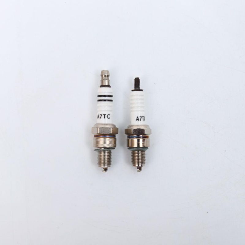 China Supplier Spark Plug for Motorcycle C7hsa A7tc Cr7hsa Cr7hix