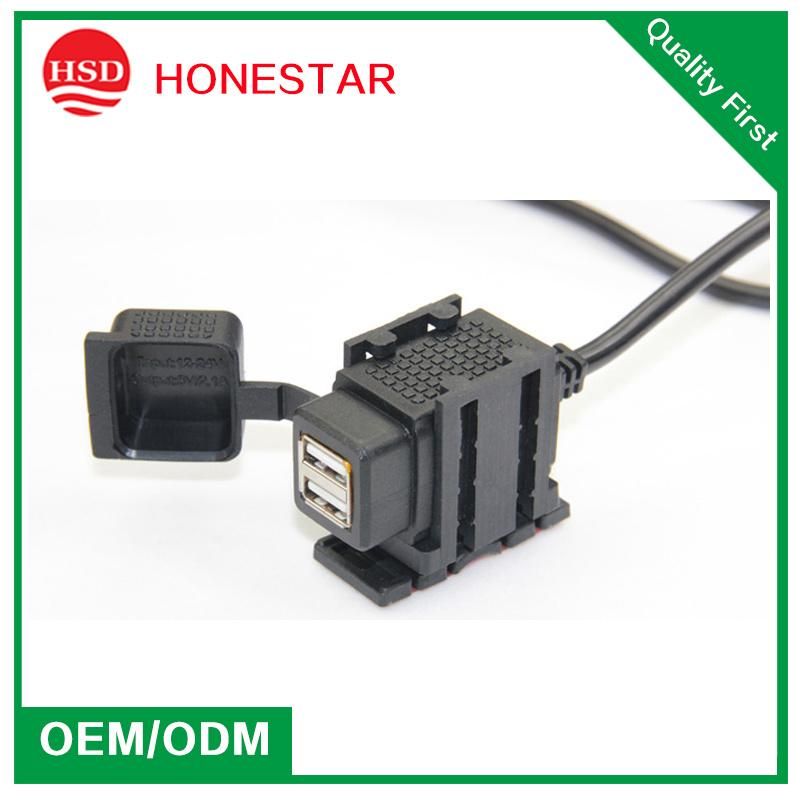 12V 24V Motor Charger Dual USB Output 3.1A Quick Charging Can Connection Cable