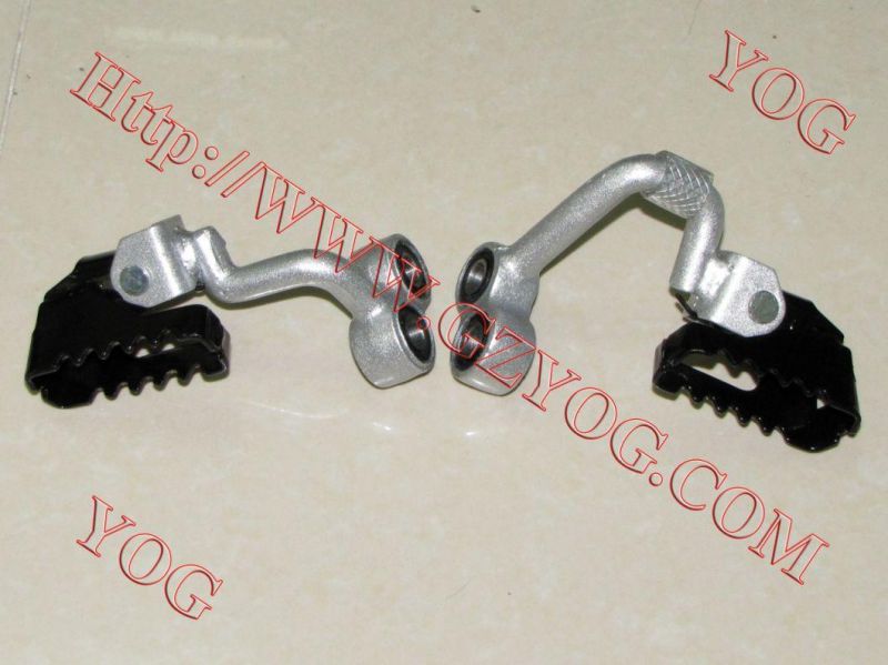 Yog Motorcycle Spare Parts Motorcycle Front Footrest for Hj125, En125, Dakar