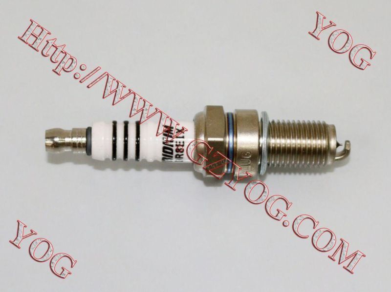 Motorcycle Parts Bujia Long Short Spark Plug for Honda Suzuki YAMAHA Italika