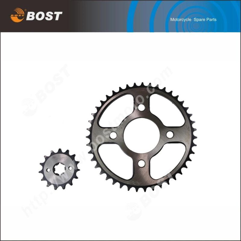 Motorcycle Transmission Parts Motorcycle Chain Sprocket Set for Pulsar 135 Motorbikes