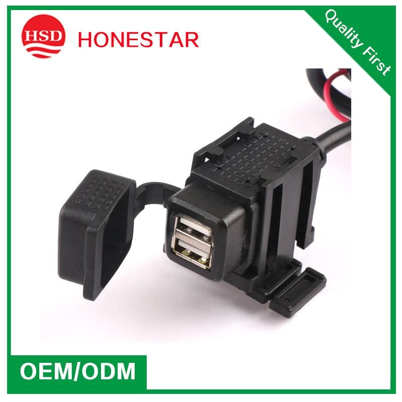 12V 24V Motor Charger Dual USB Output 3.1A Quick Charging Can Connection Cable