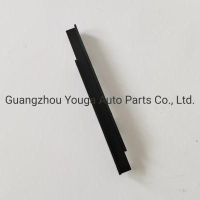 13085-1e401 Good Quality Car Parts for Nissan Auto Timing Chain Guide