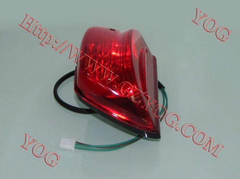 Motorcycle Spare Parts Motorcycle Taillight Complete Ax100 Bajaj Boxer CB125ace