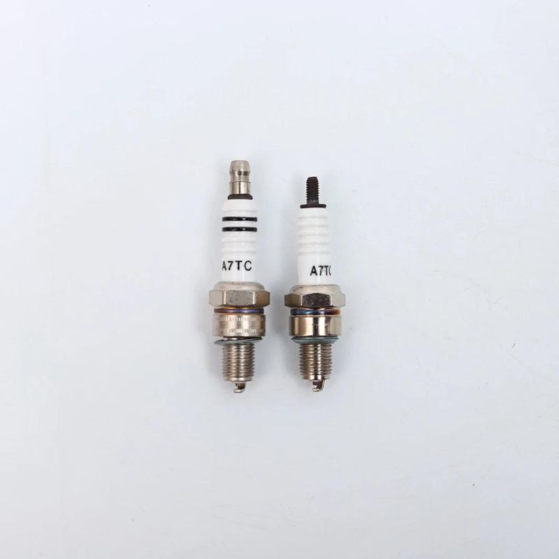 China Wholesaler Motorcycle Engine Parts A7tc Spark Plugs