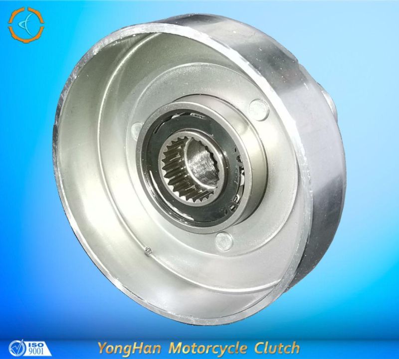 Motorcycle Parts Clutch Cover with Driving Gear for Tvs N45