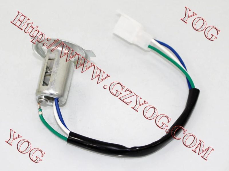 Yog Motorcycle Spare Parts Bulb Holder for Bajaj Cg125 CB125