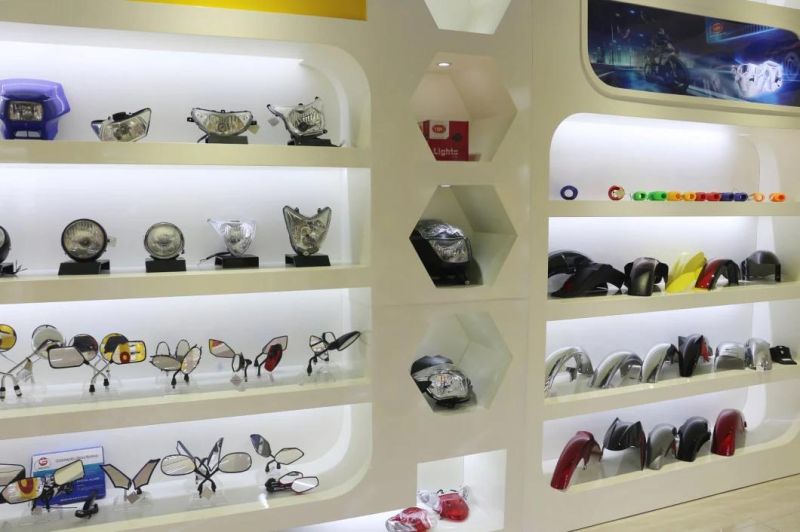 Yog High Quality Motorcycle Accessories of CNC Side Mirrors with 10mm 8mm Yogh007