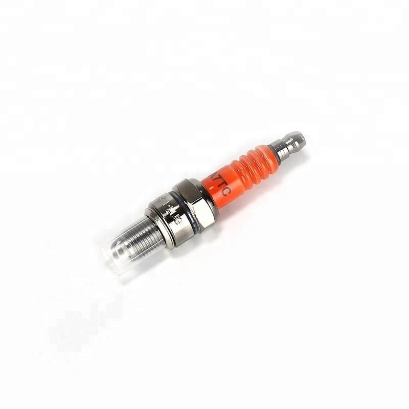 China Wholesaler Motorcycle Engine Parts A7tc Spark Plugs