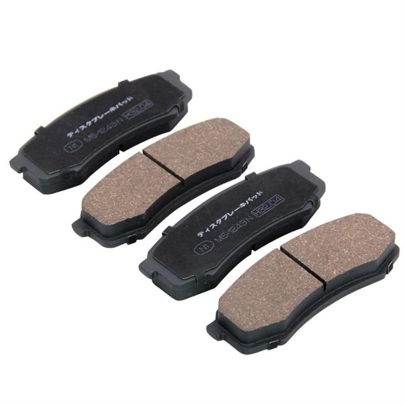 Auto Spare Parts Front Axle No Noise Brake Disc Brake Pad