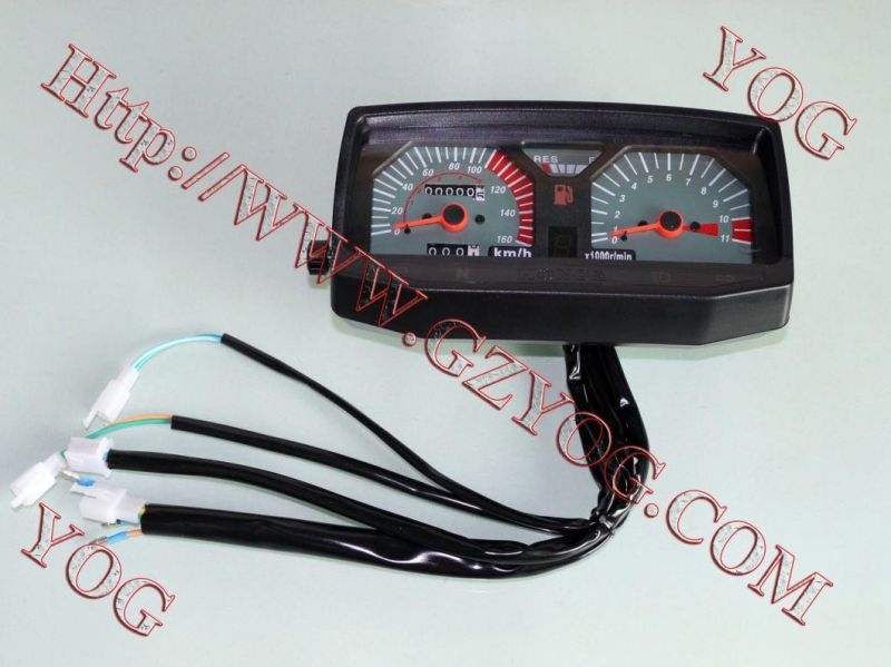 Factory Price Motorcycle Spare Parts Accessories Speedometer for Akt125
