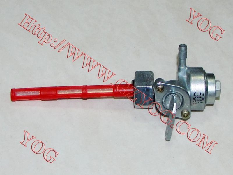 Yog Motorcycle Spare Parts Motorcycle Fuel Cock for Bajajpulsar180 Tvsstarhlx125 Ybr125