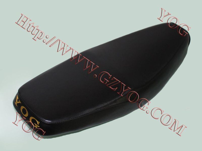 Yog Motorcycle Spare Parts Motorcycle Seat for Ax100 Gn125 Bajaj Bm150