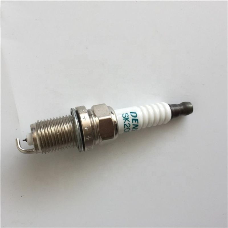 High Quality Auto Engine Parts Iridium Spark Plug with All Models